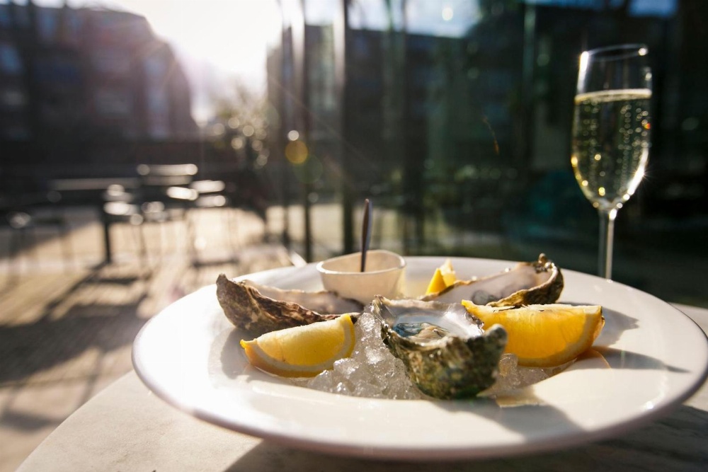 Hotel Arena Main image